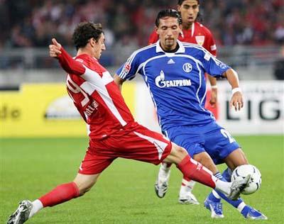 仅牵动着矿 仅牵动着矿